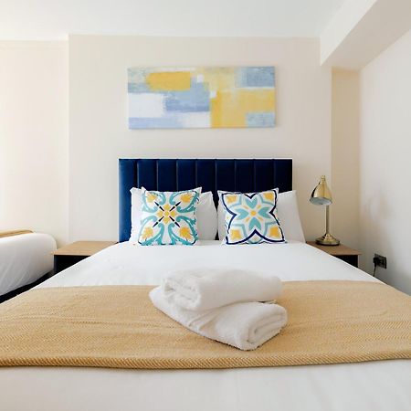 Two Bedroom Apartment Near Hyde Park And Oxford Street Londra Esterno foto