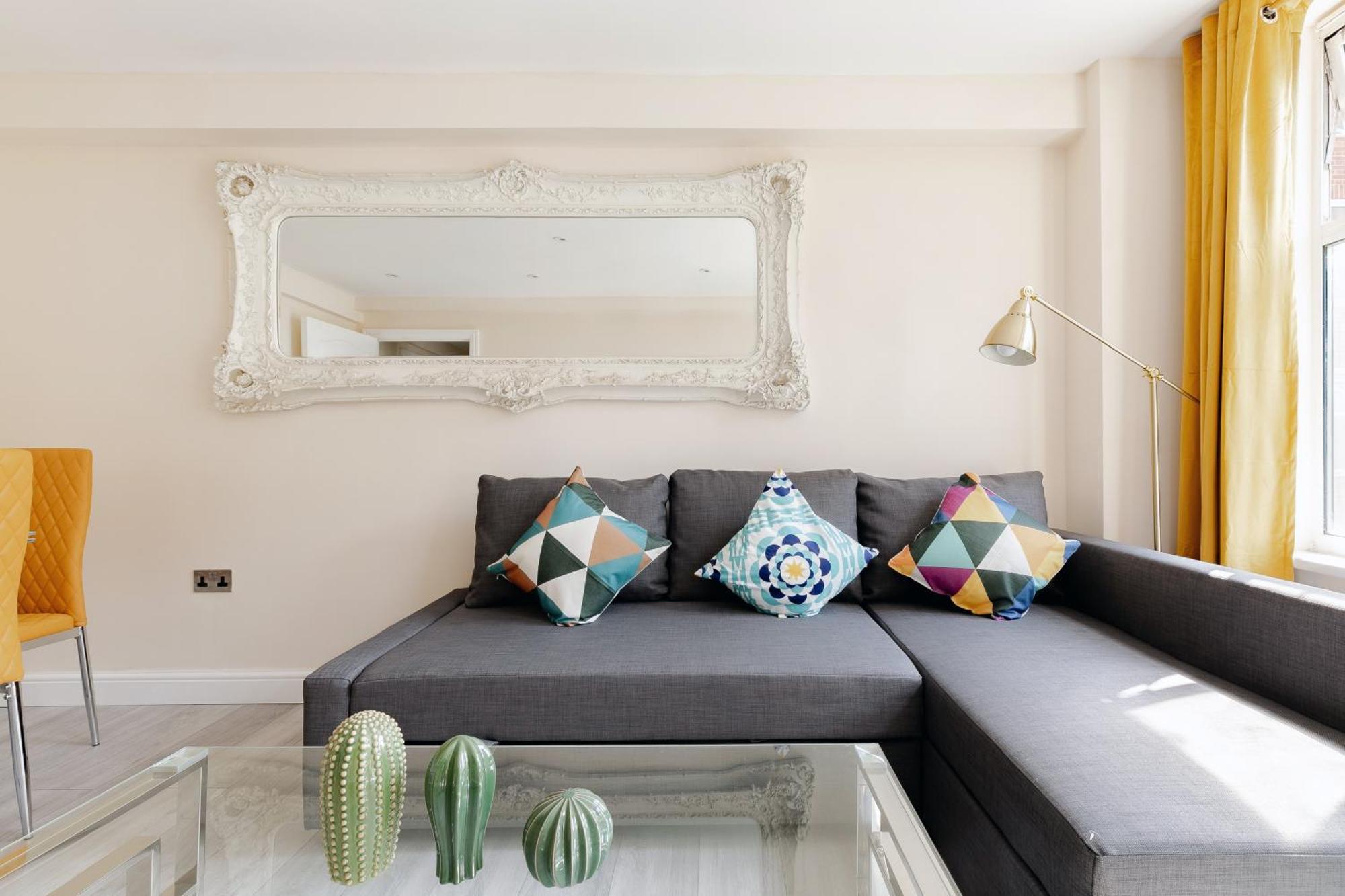 Two Bedroom Apartment Near Hyde Park And Oxford Street Londra Esterno foto