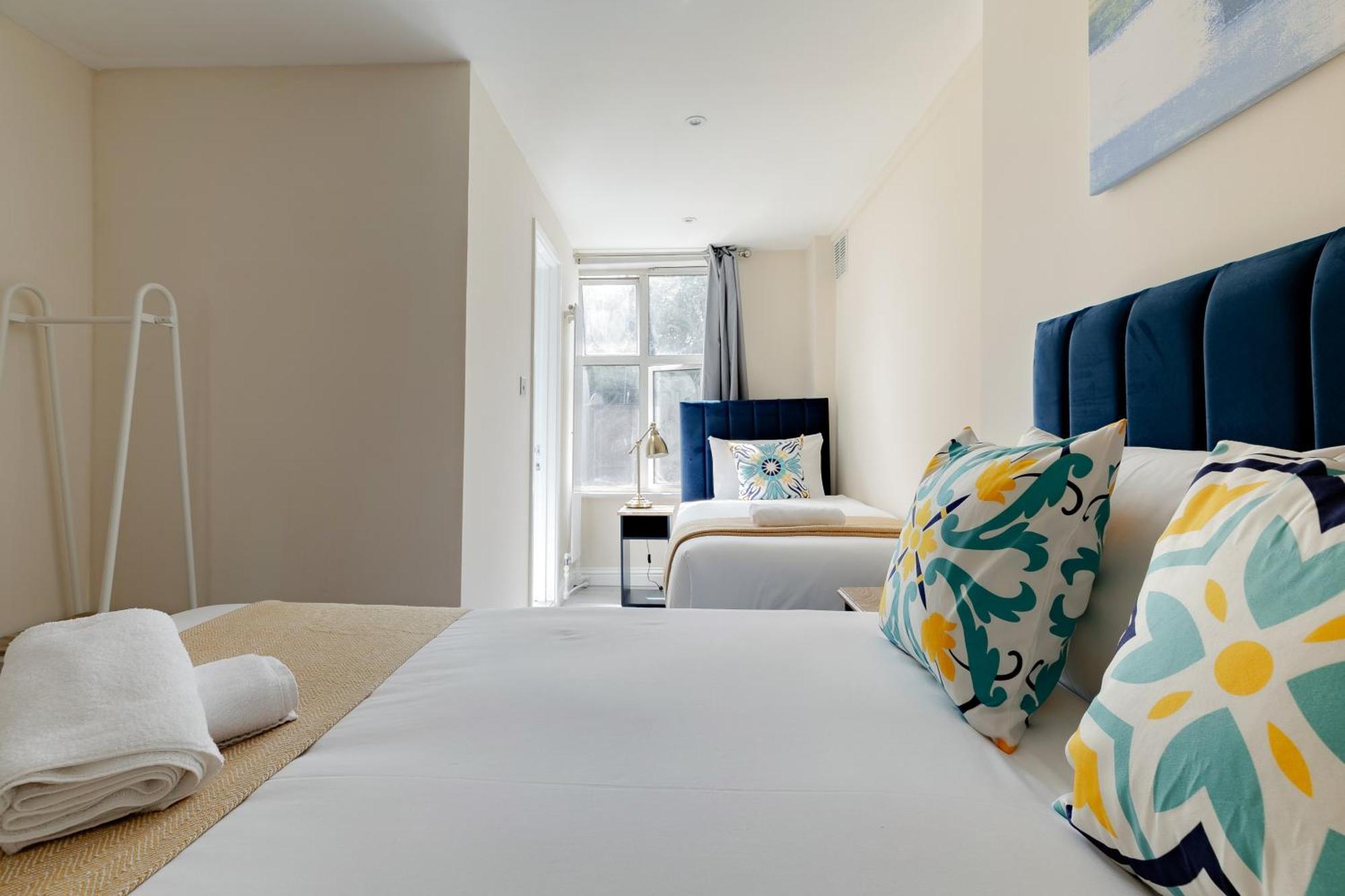 Two Bedroom Apartment Near Hyde Park And Oxford Street Londra Esterno foto